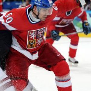 Tschechischer Eishockeyspieler in Aktion