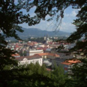 Malersicher Blick auf eine charmante Stadt