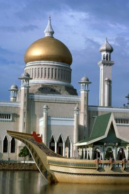Moschee mit Goldener Kuppel