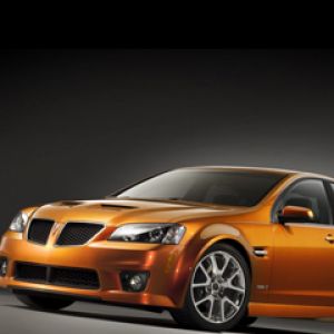 Pontiac G8 GT orange Auto