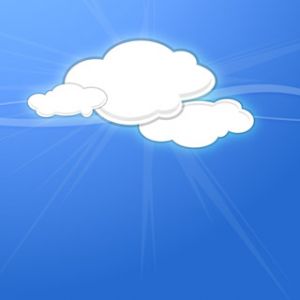Blauer Himmel mit Wolken