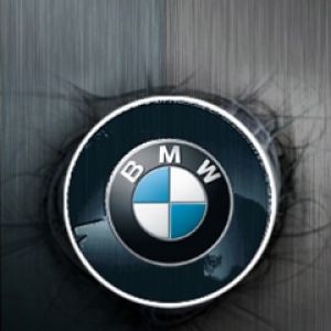 BMW-Logo auf Metallischem Hintergrund
