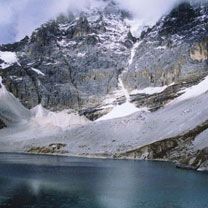 Majestätischer Bergsee