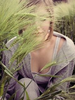 Mädchen in der Natur