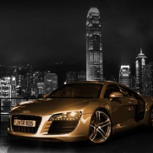 Luxus Audi R8 in der Stadtlandschaft