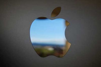 Reflexion des Apple-Logos