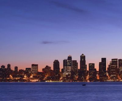 Seattle Skyline bei Dämmerung