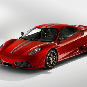 Rotes Sportauto Ferrari F430