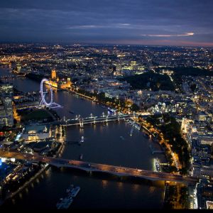 London Skyline bei Nacht