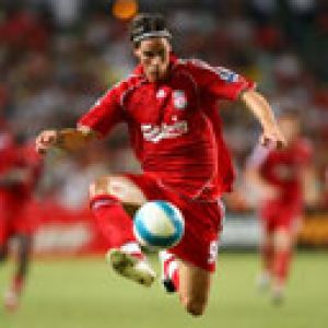 Dynamischer Fußballspieler