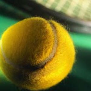 Nahaufnahme eines Tennisballs