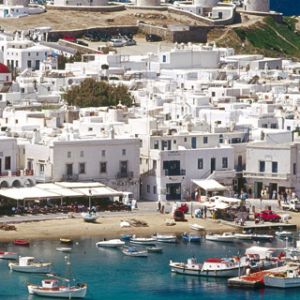 Windmühlen und Hafen von Mykonos