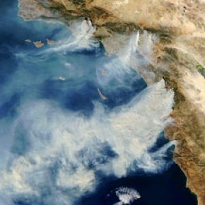Luftaufnahme der Waldbrände in Kalifornien
