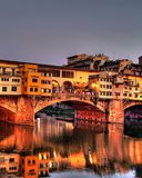 Ponte Vecchio bei Dämmerung