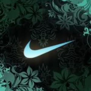 Nike Logo Blumen Design