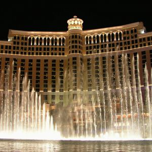 Bellagio-Brunnen bei Nacht