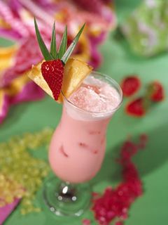 Tropischer Fruchtcocktail