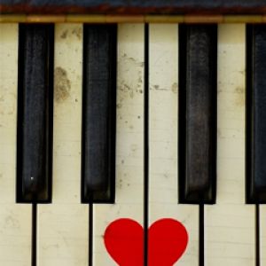 Klavier Tasten mit Herz