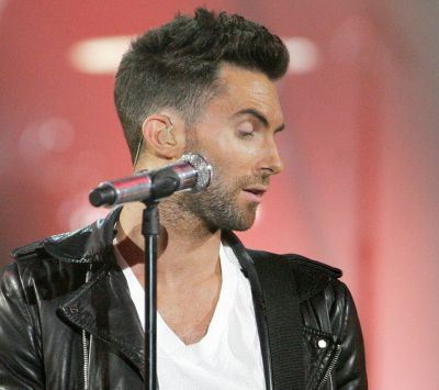Adam Levine Live