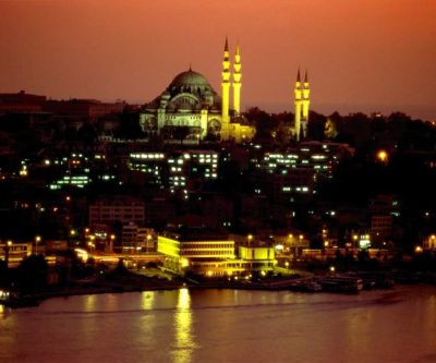 Istanbul Skyline bei Sonnenuntergang