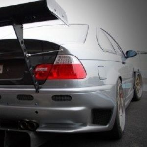 Sportliches Silbernes Auto