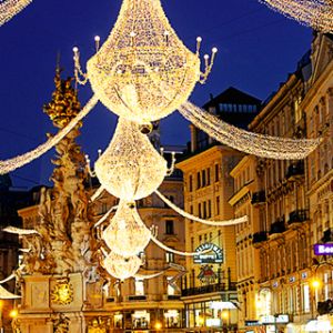 Weihnachtslichter auf dem Platz
