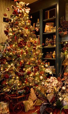 Schöne Weihnachtsbaumdekoration