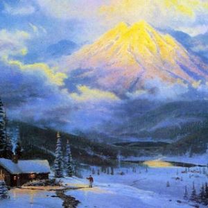 Schneebedeckte Berglandschaft