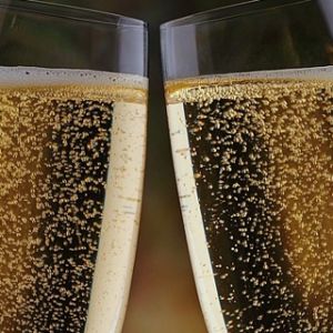 Sekt Anstoßen Feier