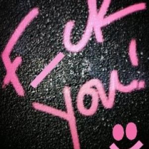 Mutiger Graffiti-Zitat