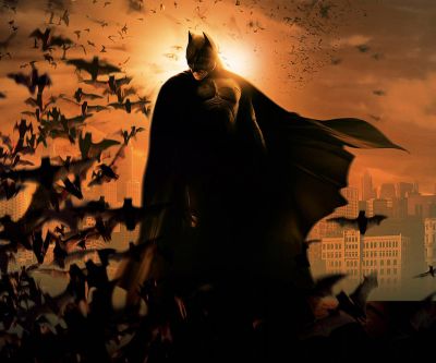 Batman Silhouette bei Sonnenuntergang