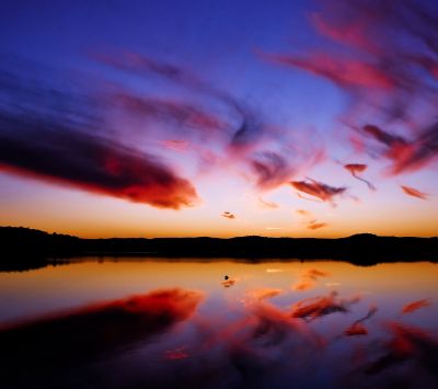 Beeindruckende Spiegelung des Sonnenuntergangs