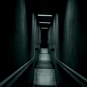 Dunkle Treppe Abstrakt