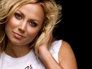 Glamouröse Blonde Schönheit