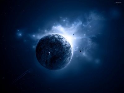 Mystischer Blauer Planet im Weltraum