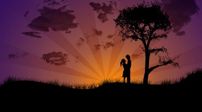 Romantische Silhouette beim Sonnenuntergang
