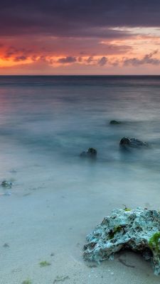 Ruhiger Strand Sonnenuntergang