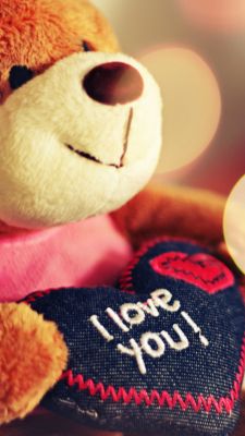 Süßer Teddy mit Herz