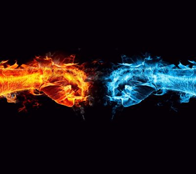 Feuer und Eis Zusammenstoß