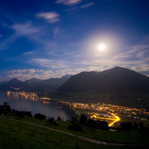 Mondscheinsee und Berge