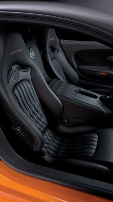 Luxuriöses Auto-Innenraum