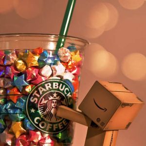Starbucks Kaffee und Süßer Charakter