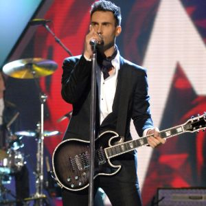 Adam Levine Live