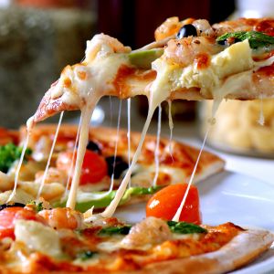 Leckere Käsepizza