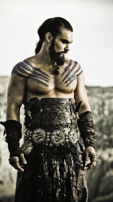 Fantastischer Krieger mit Tattoos